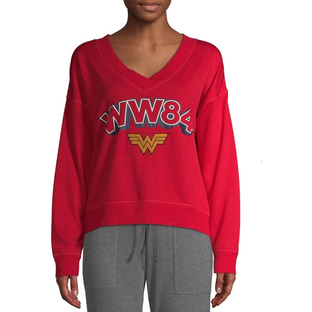 Womens WONDER WOMAN Movie V-Neck Sleep Pajama Top Sweatshirt Size Sm Med Lar NWT